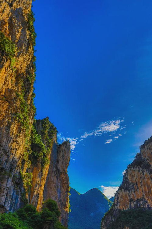 中國最涼快的城市,夏天僅19度,空調(diào)成擺設(shè),高鐵直達,人少景美,卻少有人知 峽谷 秀麗 盛夏 涼都 六盤水 大自然 網(wǎng)易訂閱